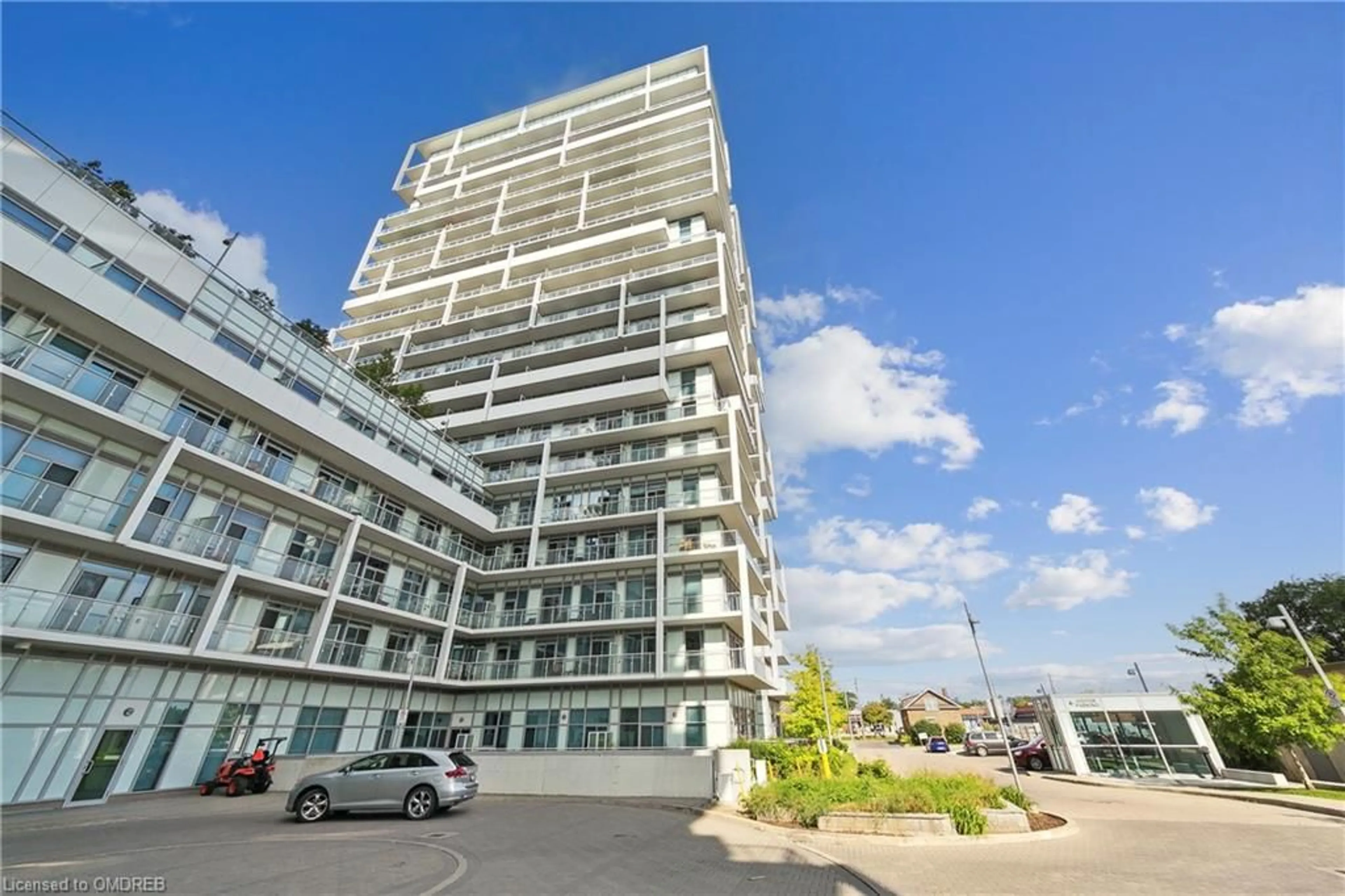 A pic from exterior of the house or condo, the street view for 65 Speers Rd #705, Oakville Ontario L6K 0J1