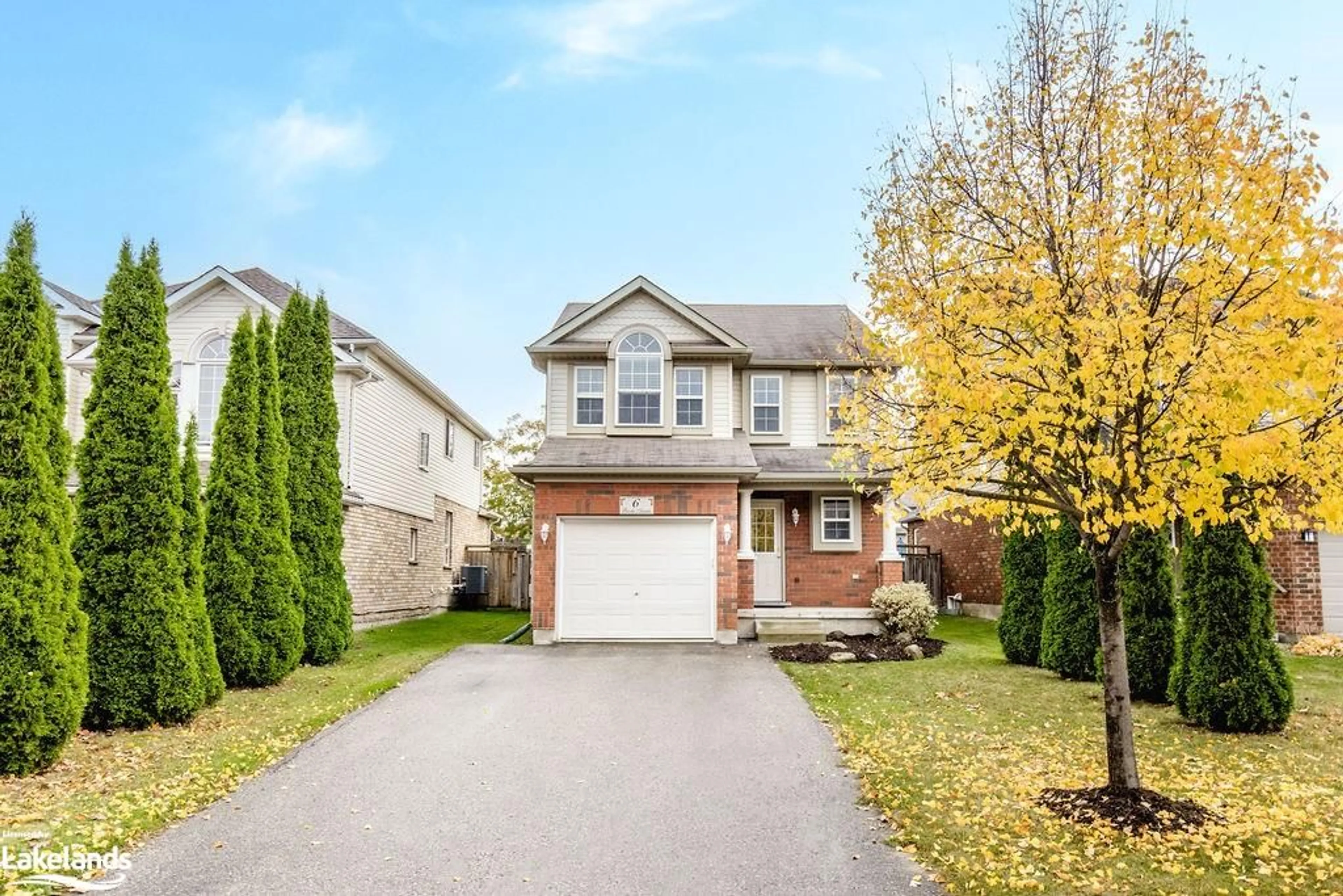 Frontside or backside of a home, cottage for 6 Brooke Ave, Collingwood Ontario L9Y 5K7