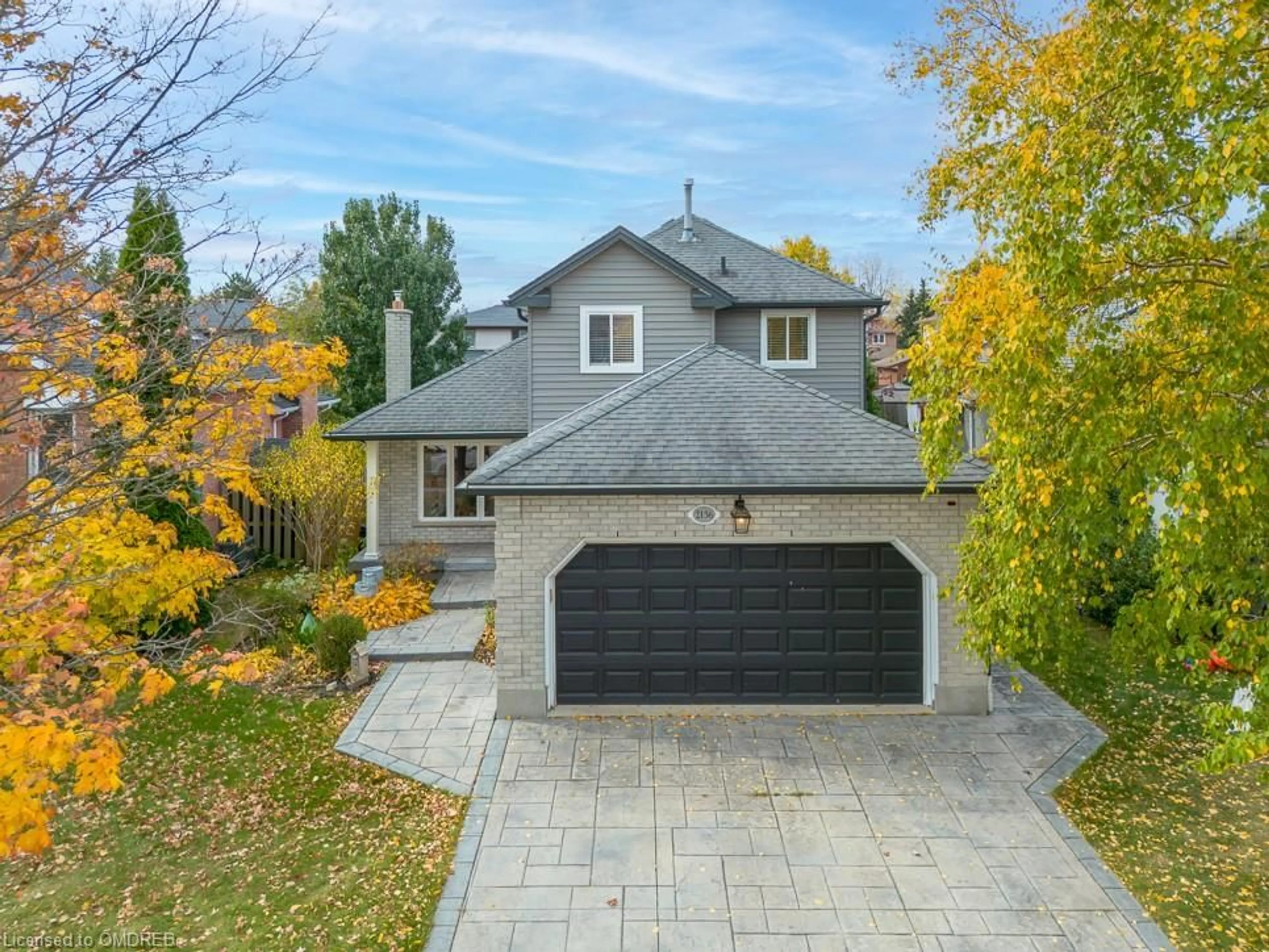 Frontside or backside of a home, the street view for 2136 Donald Rd, Burlington Ontario L7M 3R4