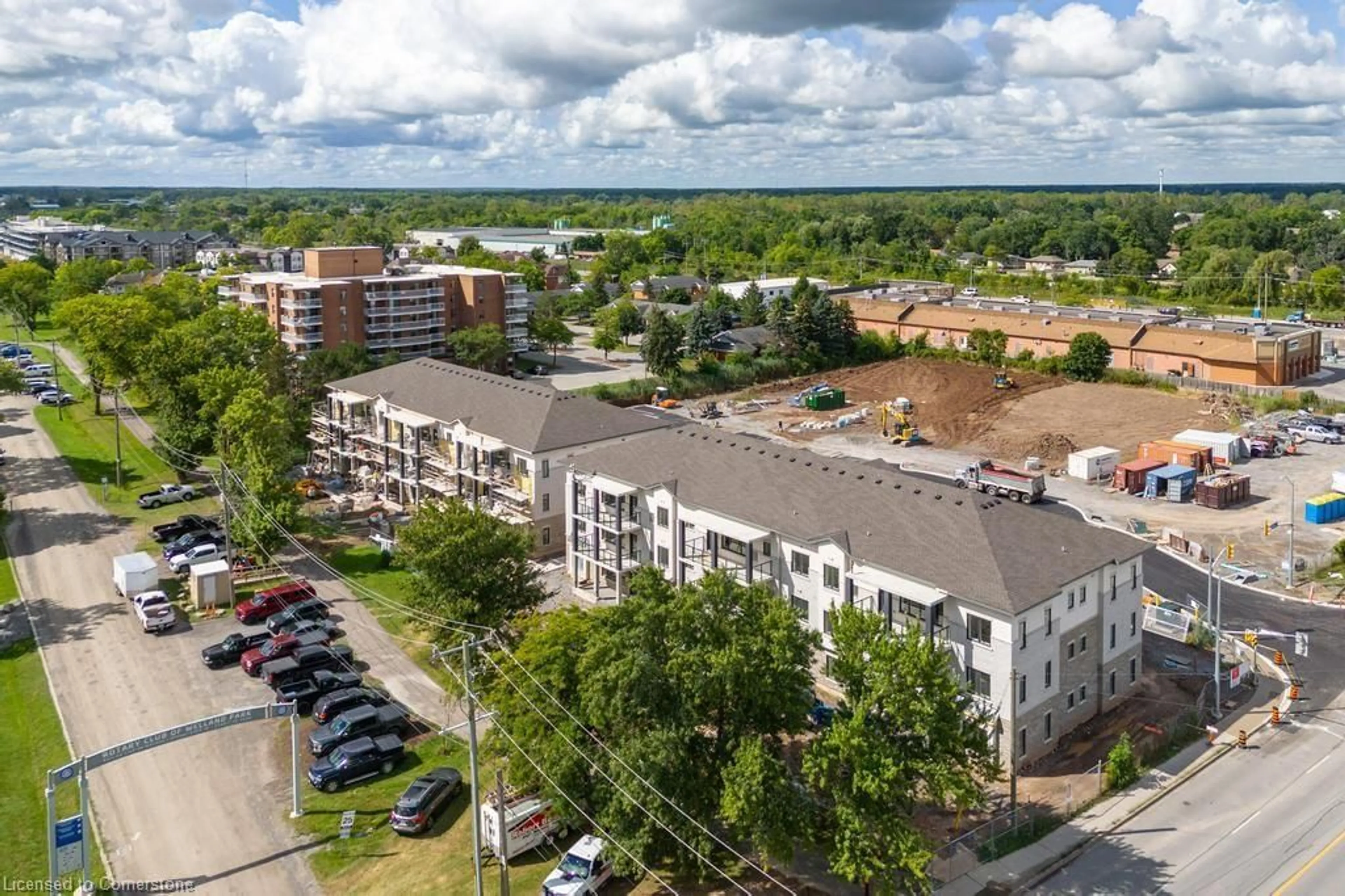 A pic from exterior of the house or condo, the front or back of building for 119 Lincoln St #303, Welland Ontario L3C 6P8