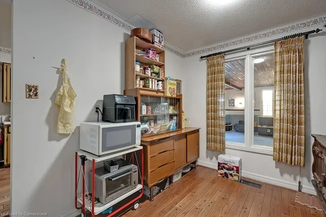 Additional property image - 251 Glen Afton Dr
