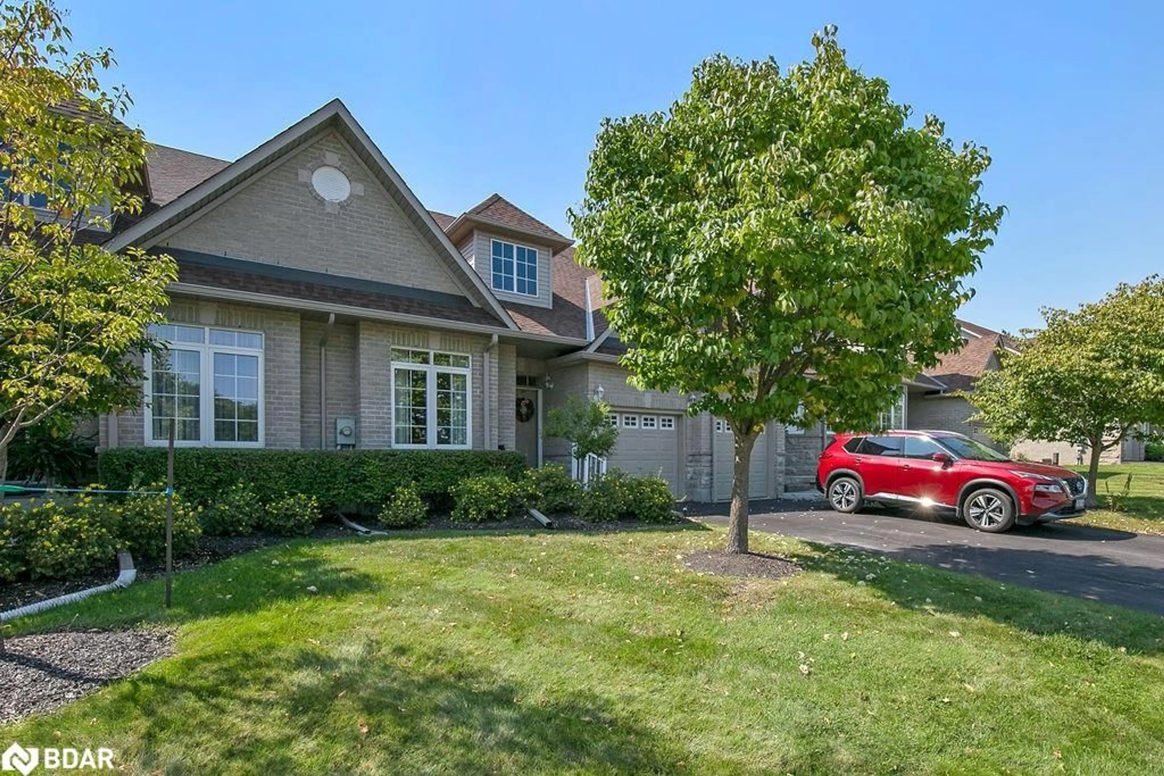 Frontside or backside of a home, the street view for 31 Rivermill Blvd #7F, Lindsay Ontario K9V 6K6