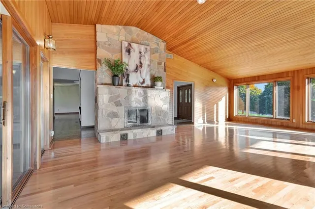 Additional property image - 313 Ofield Rd