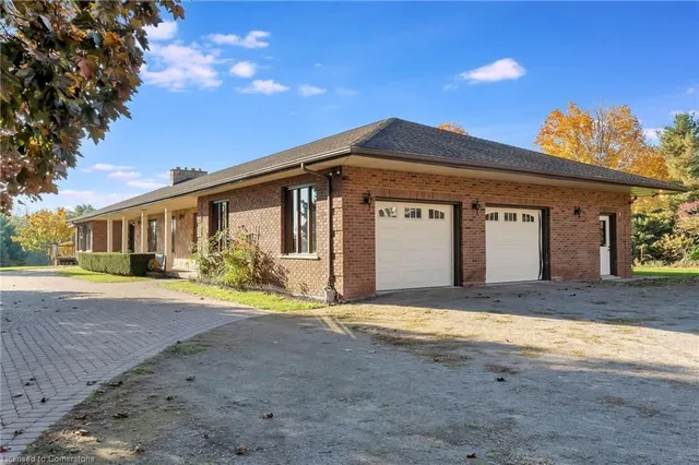 Additional property image - 313 Ofield Rd