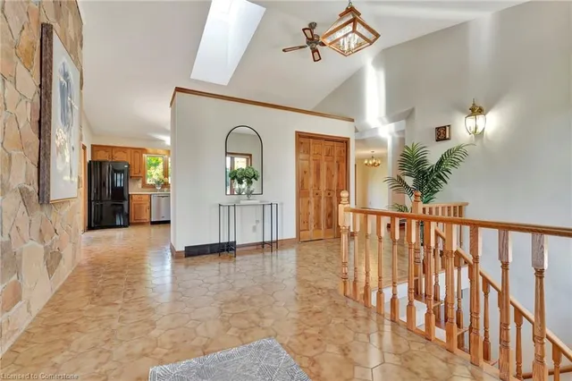 Additional property image - 313 Ofield Rd