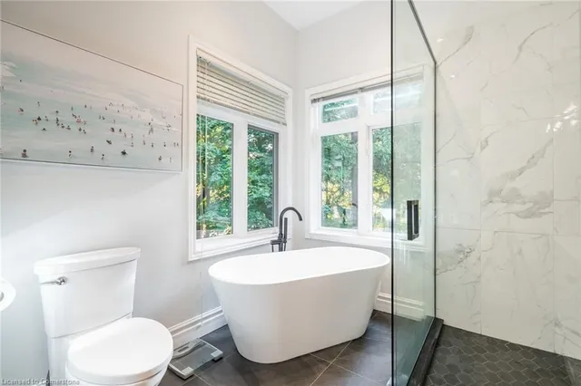 Additional property image - 64 Nelson St