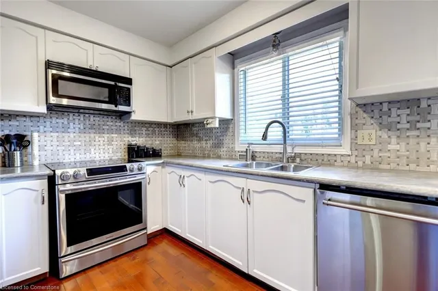 Additional image 19 of 19 Pompano Crt