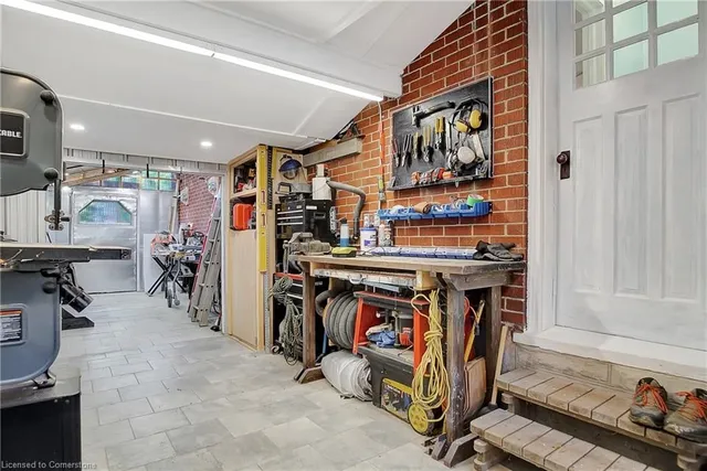 Additional property image - 87 Simeon St