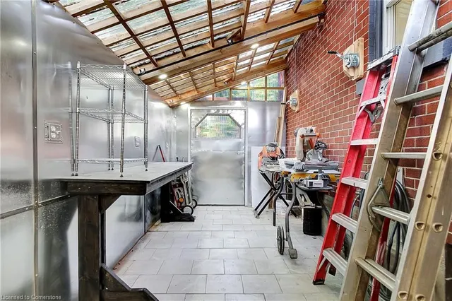 Additional property image - 87 Simeon St
