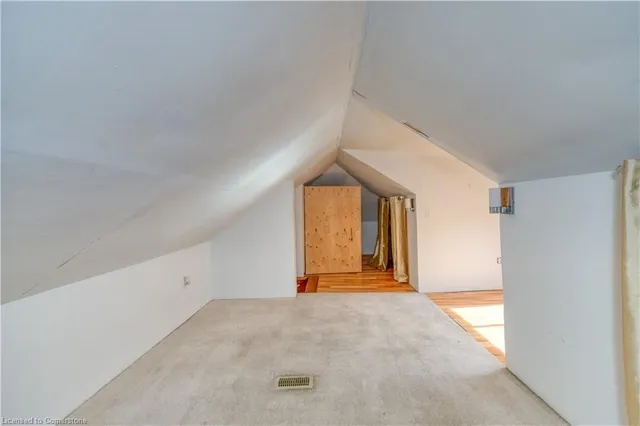 Additional property image - 369 Fairfield Ave