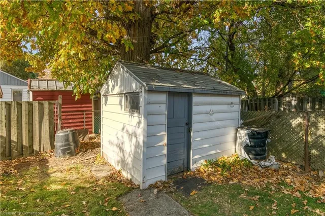 Additional property image - 369 Fairfield Ave