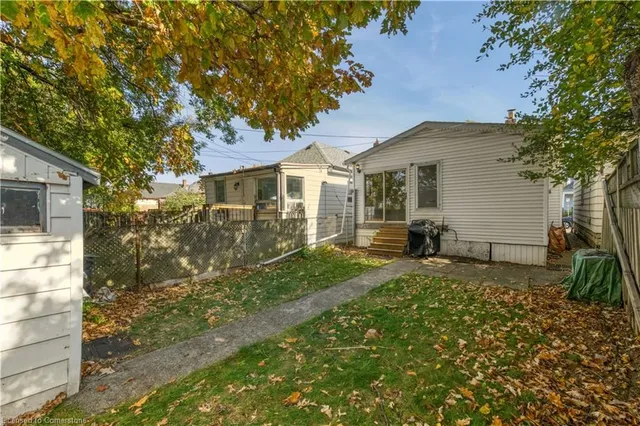 Additional property image - 369 Fairfield Ave