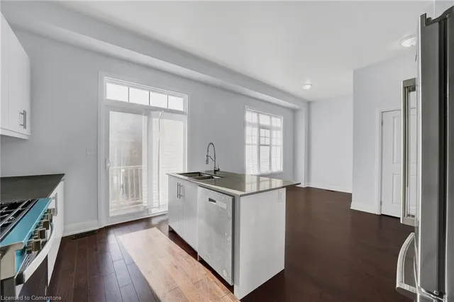 Additional property image - 2122 Royal Gala Cir