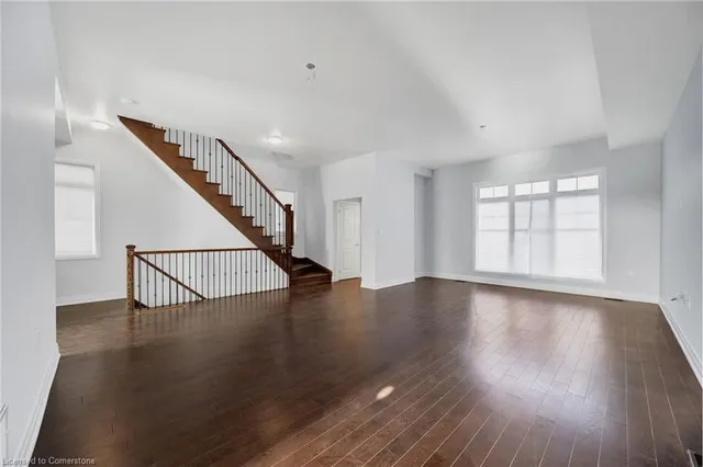 Additional property image - 2122 Royal Gala Cir