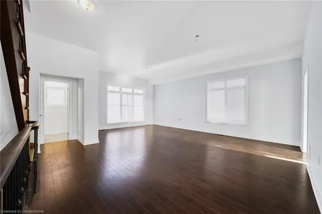 Additional property image - 2122 Royal Gala Cir
