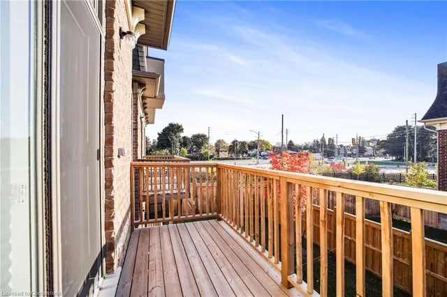 Additional property image - 2122 Royal Gala Cir