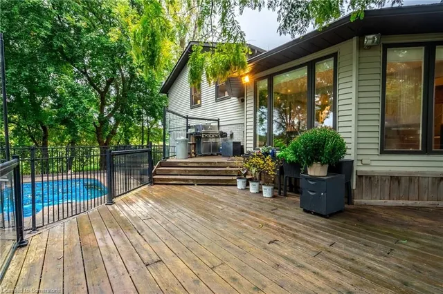 Additional property image - 33 Cumminsville Dr