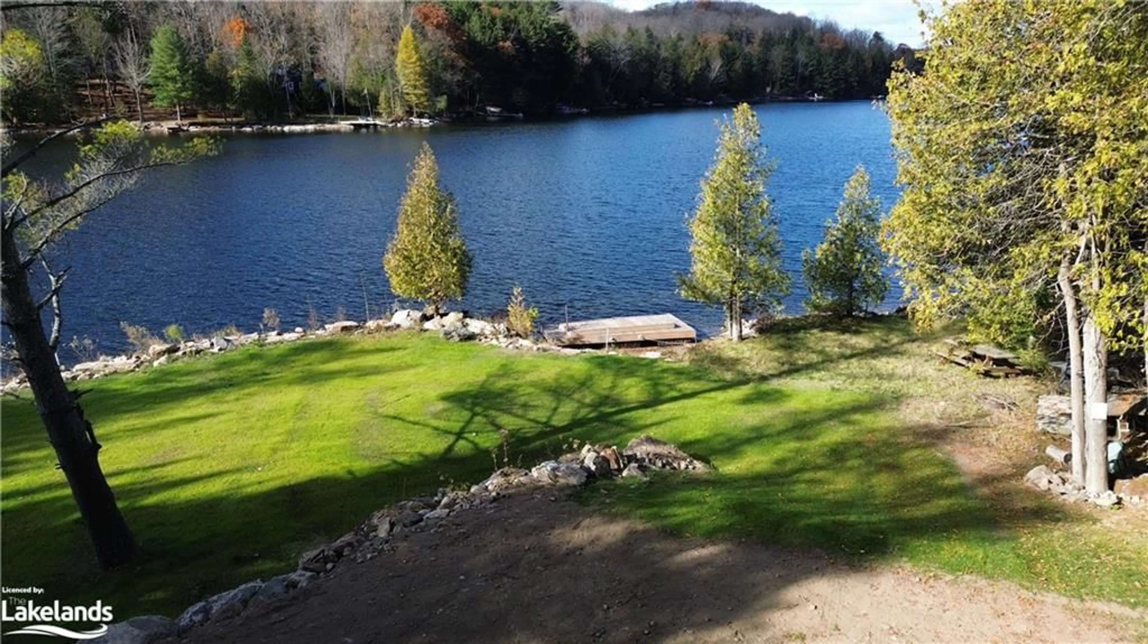 Patio, lake for 1137 Tumbledown Rock Road, Haliburton Ontario K0M 1R0