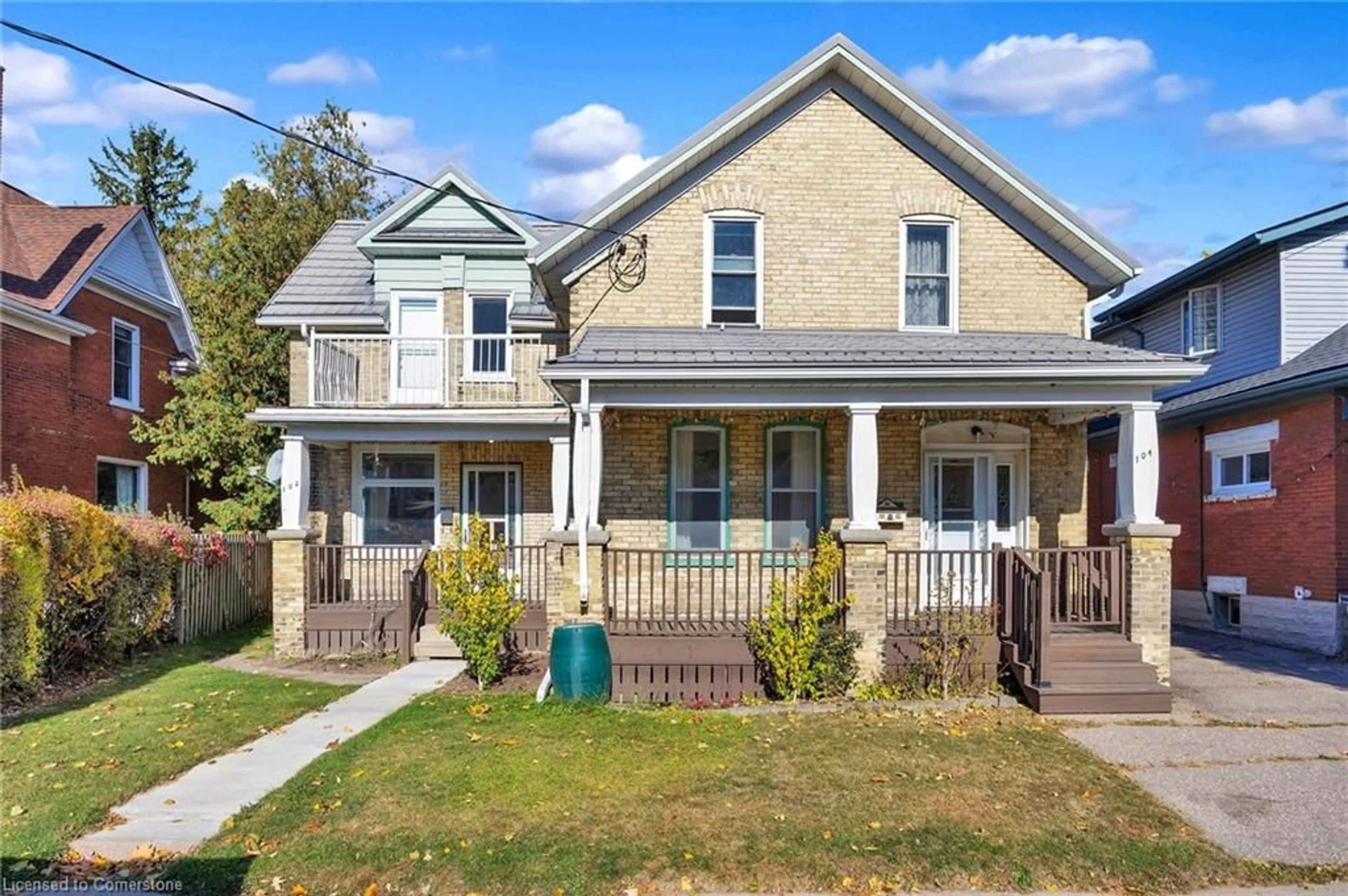 Frontside or backside of a home, cottage for 102-104 Blucher St, Kitchener Ontario N2H 5V3