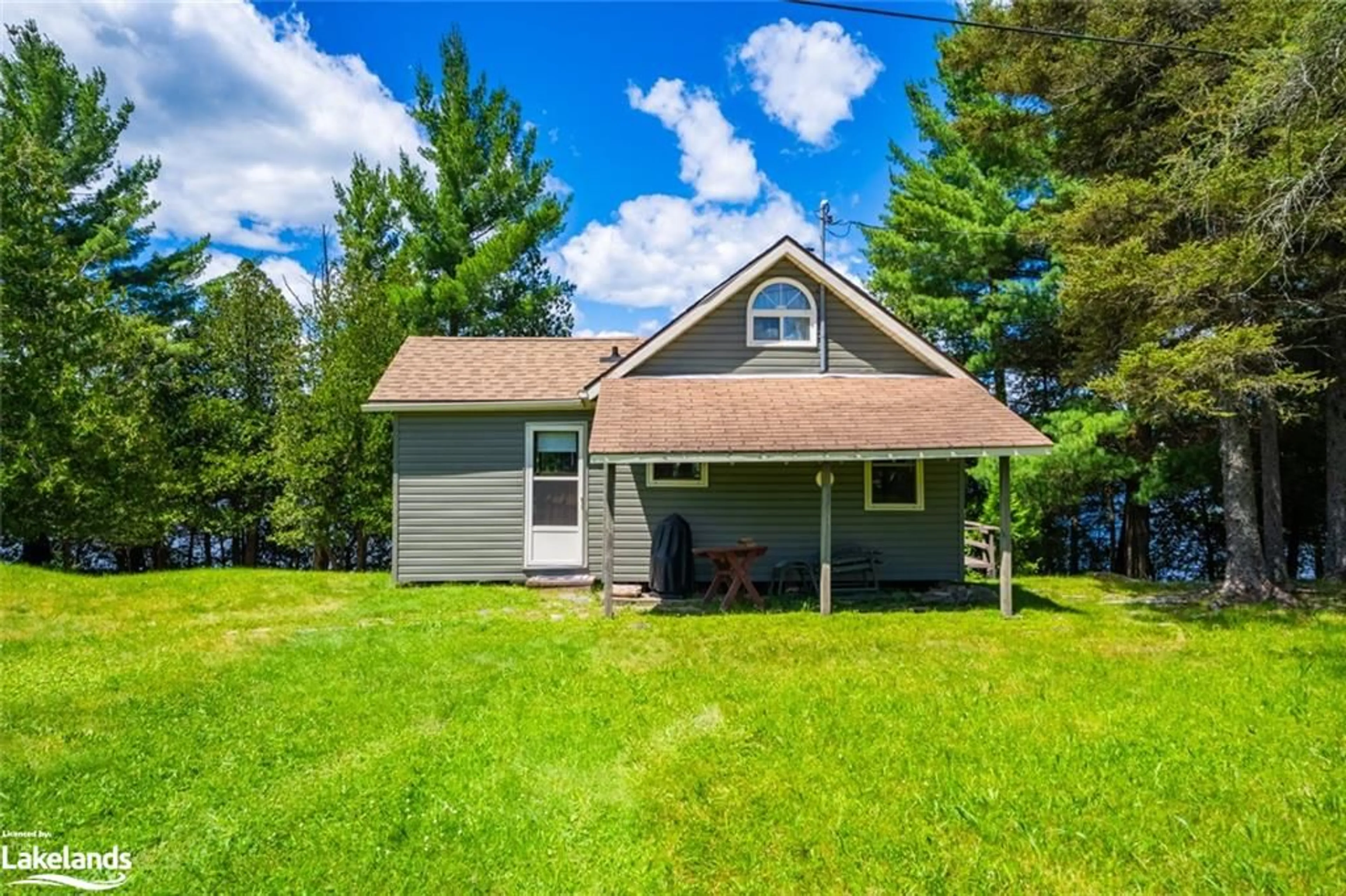 Frontside or backside of a home, cottage for 15 Minnow Lane, Dunchurch Ontario P0A 1G0