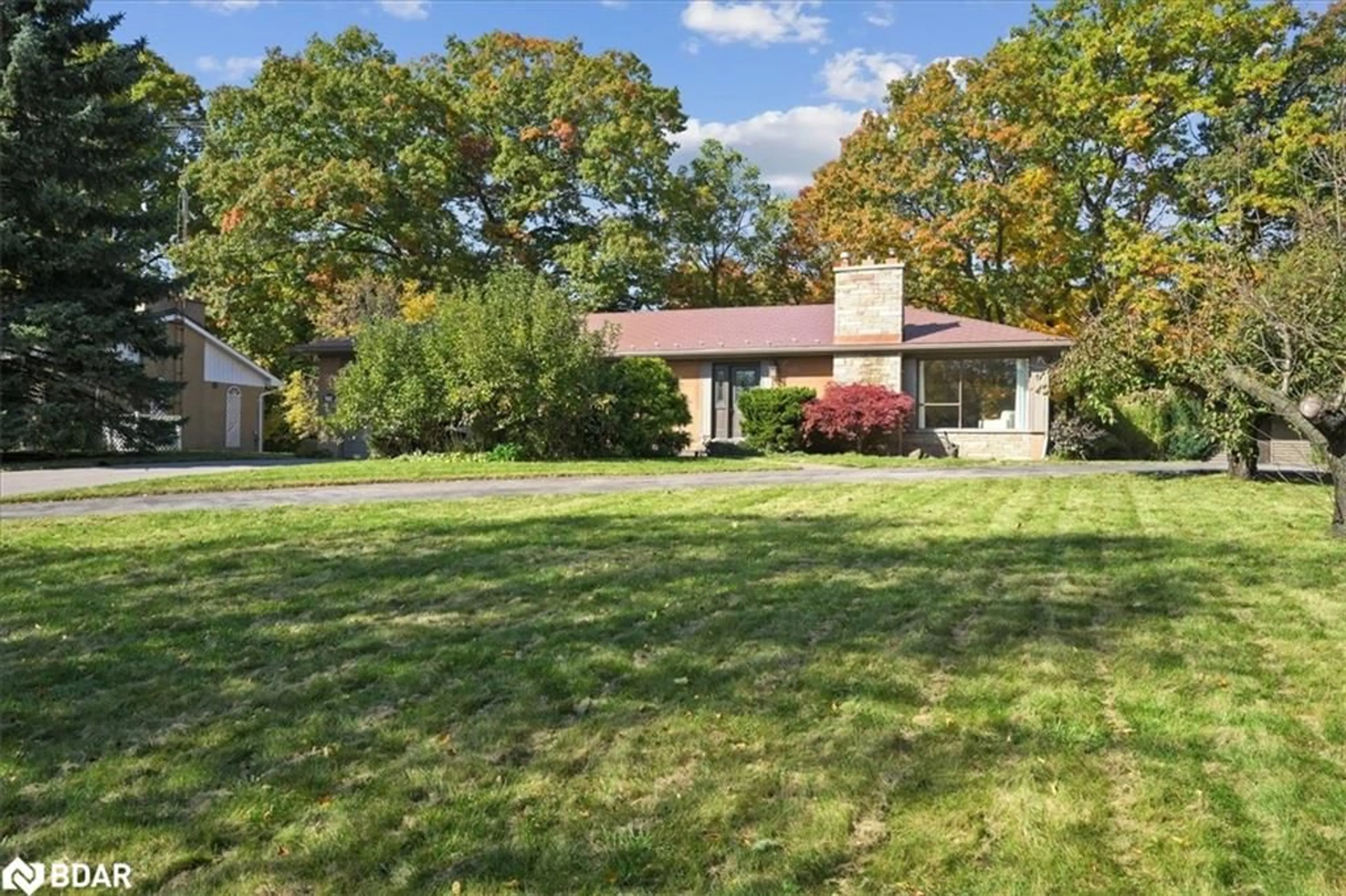 A pic from exterior of the house or condo, the fenced backyard for 69 Rancliffe Rd, Oakville Ontario L6H 1B1