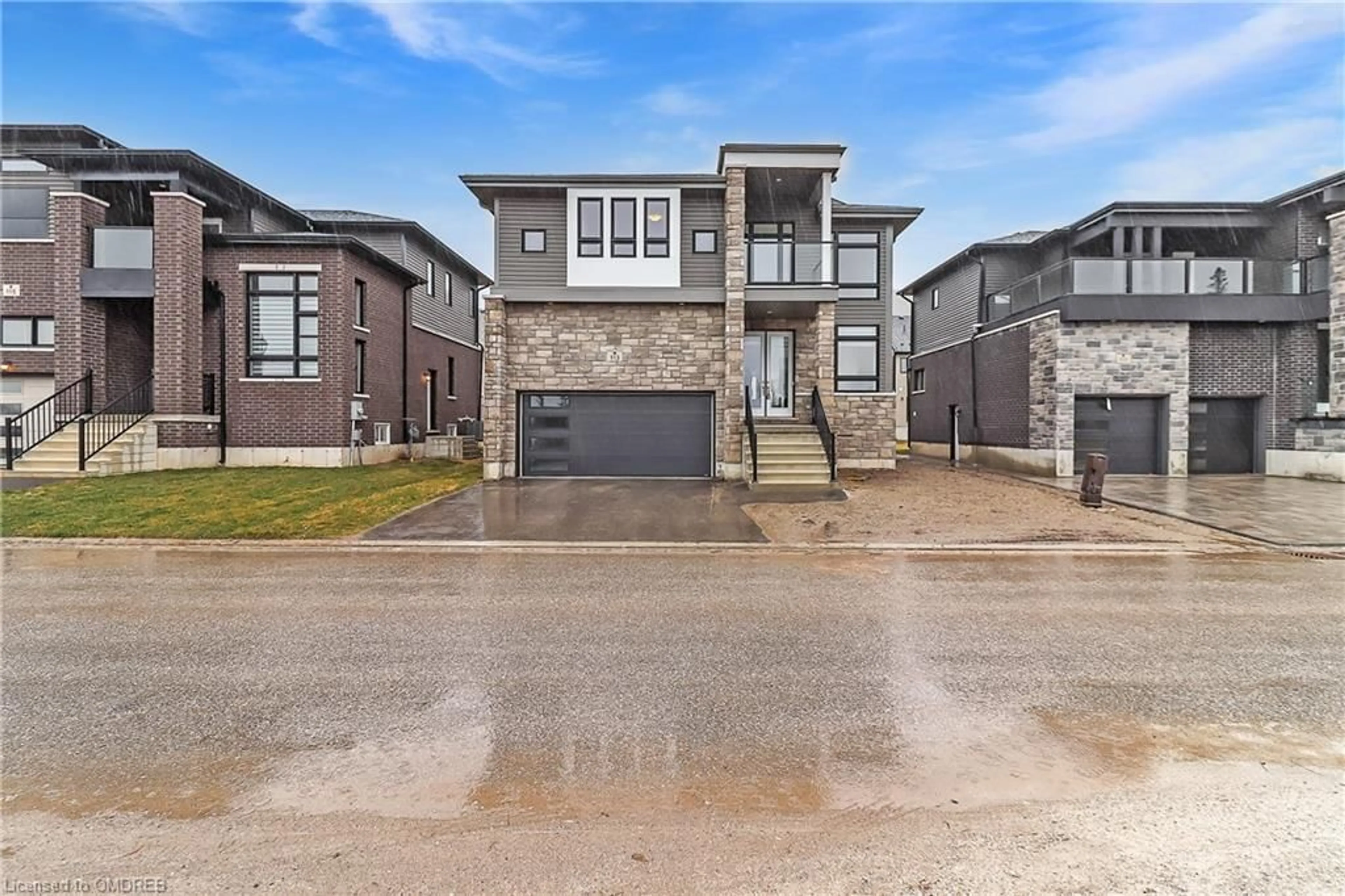 Frontside or backside of a home, the street view for 113 Sebastian Street, The Blue Mountains Ontario N0H 1J0