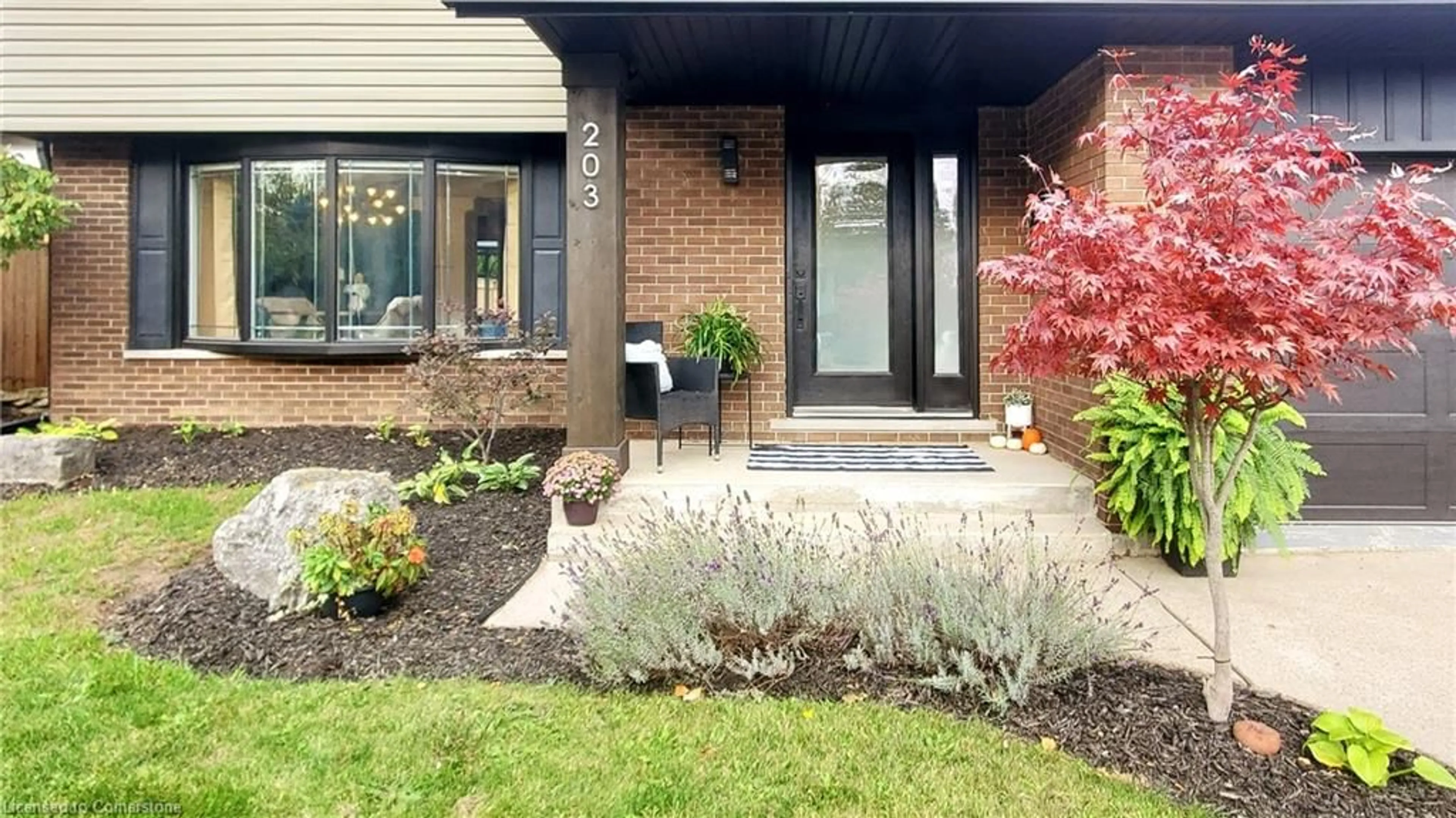 Home with brick exterior material for 203 Montmorency Dr, Hamilton Ontario L8K 5H3