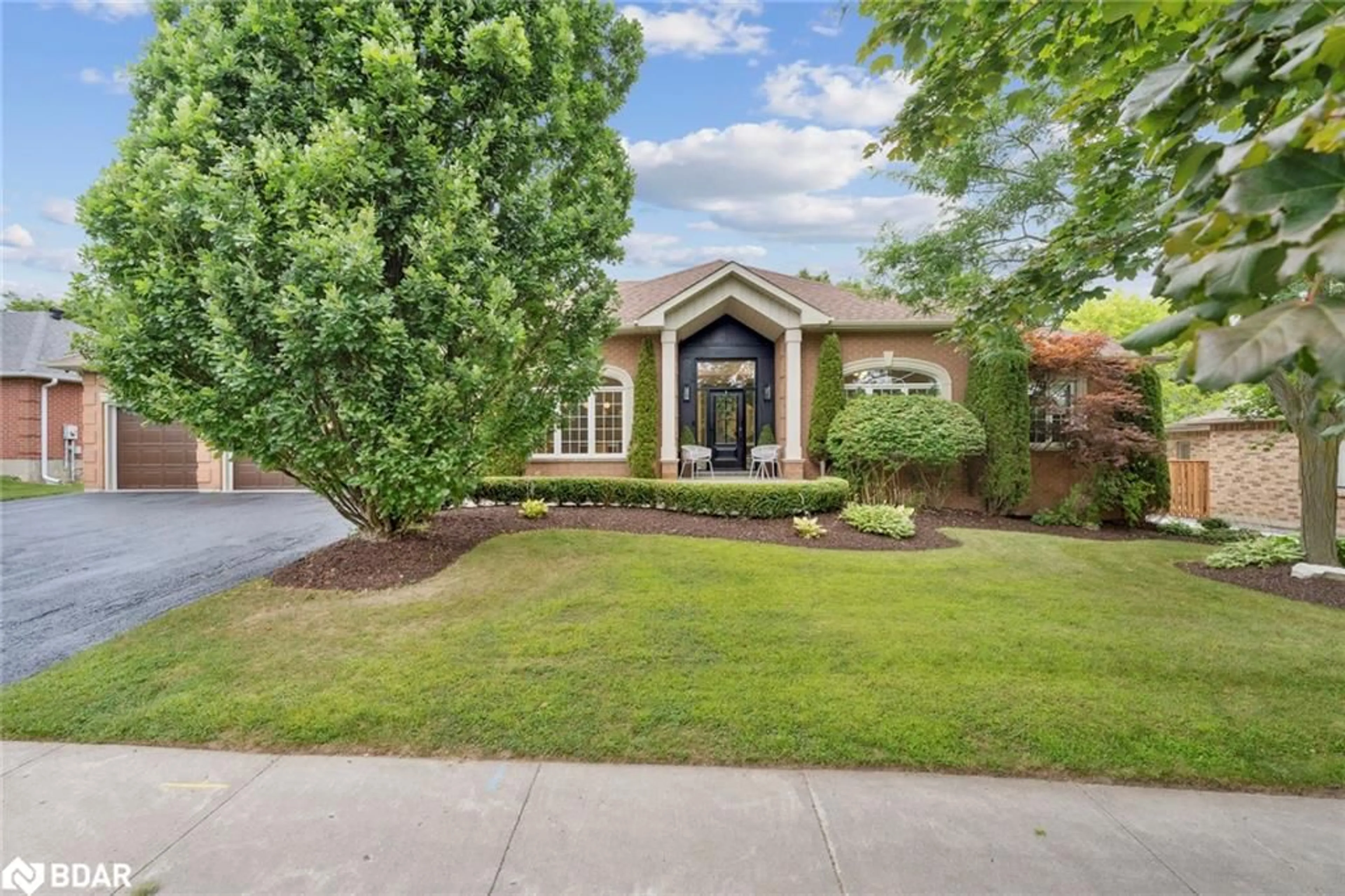 Frontside or backside of a home, the street view for 46 David Willson Trail, Sharon Ontario L0G 1V0