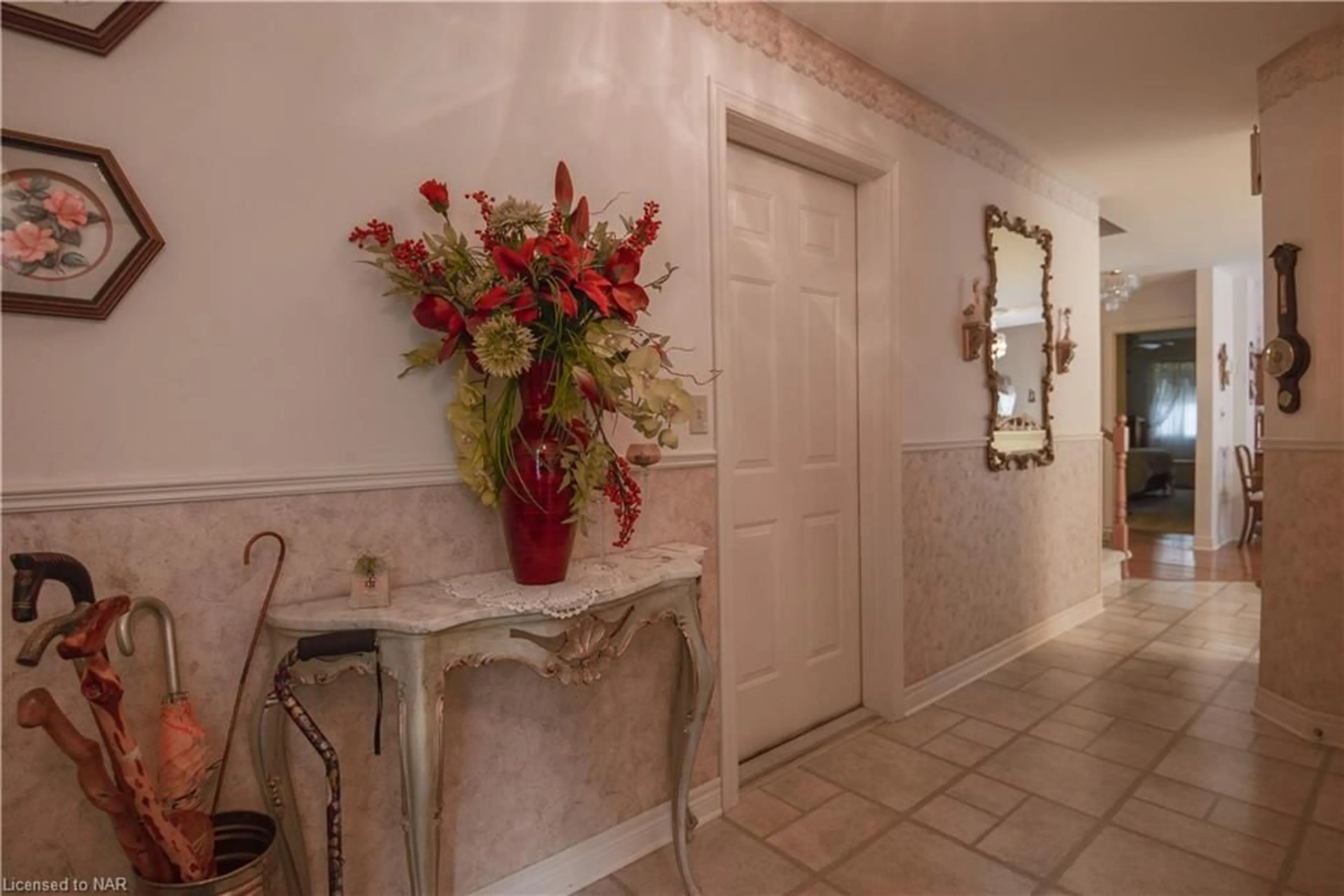 Indoor entryway, wood floors for 23 Portal Dr, Port Colborne Ontario L3K 6G2