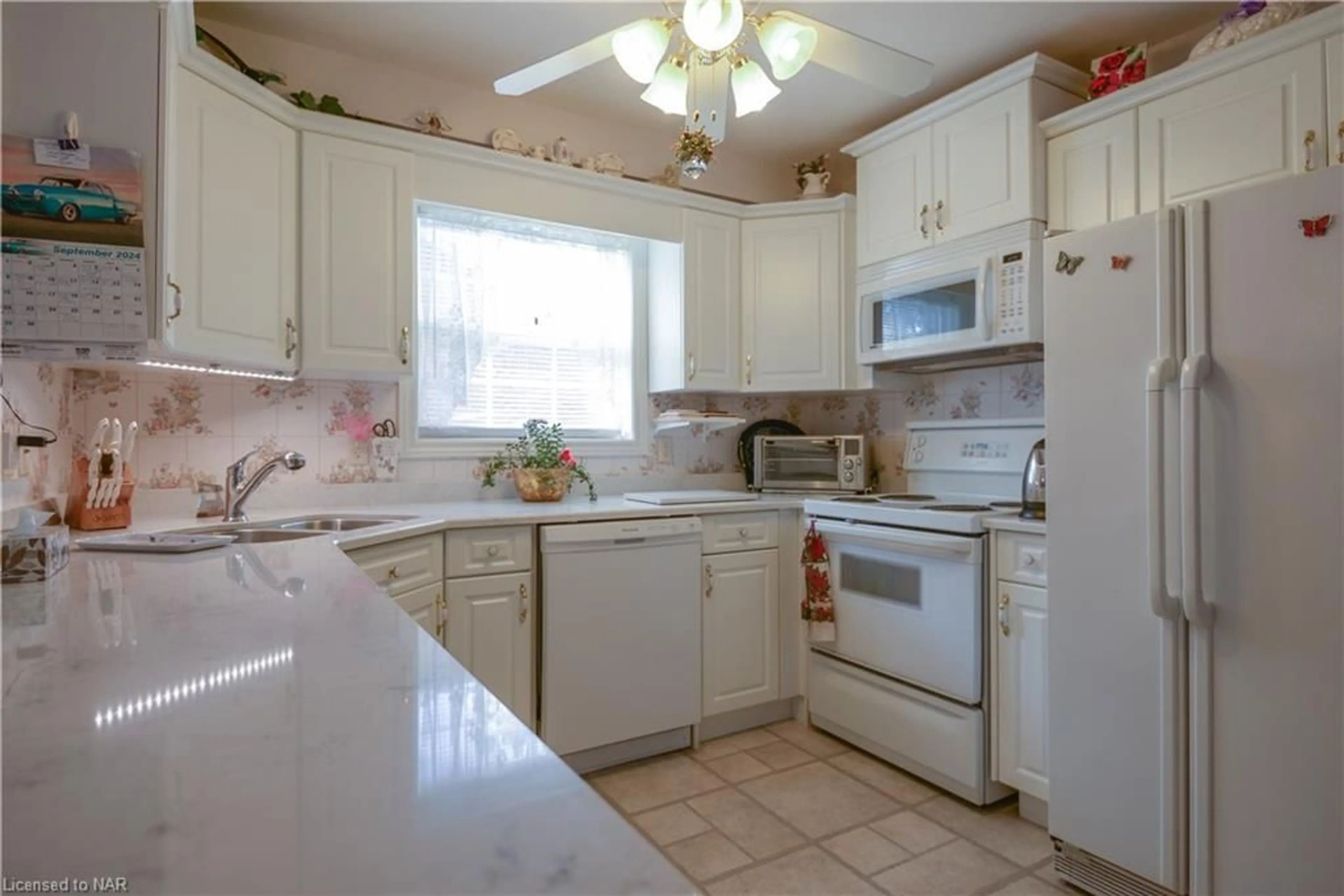 Kitchen, ceramic floors, cottage for 23 Portal Dr, Port Colborne Ontario L3K 6G2
