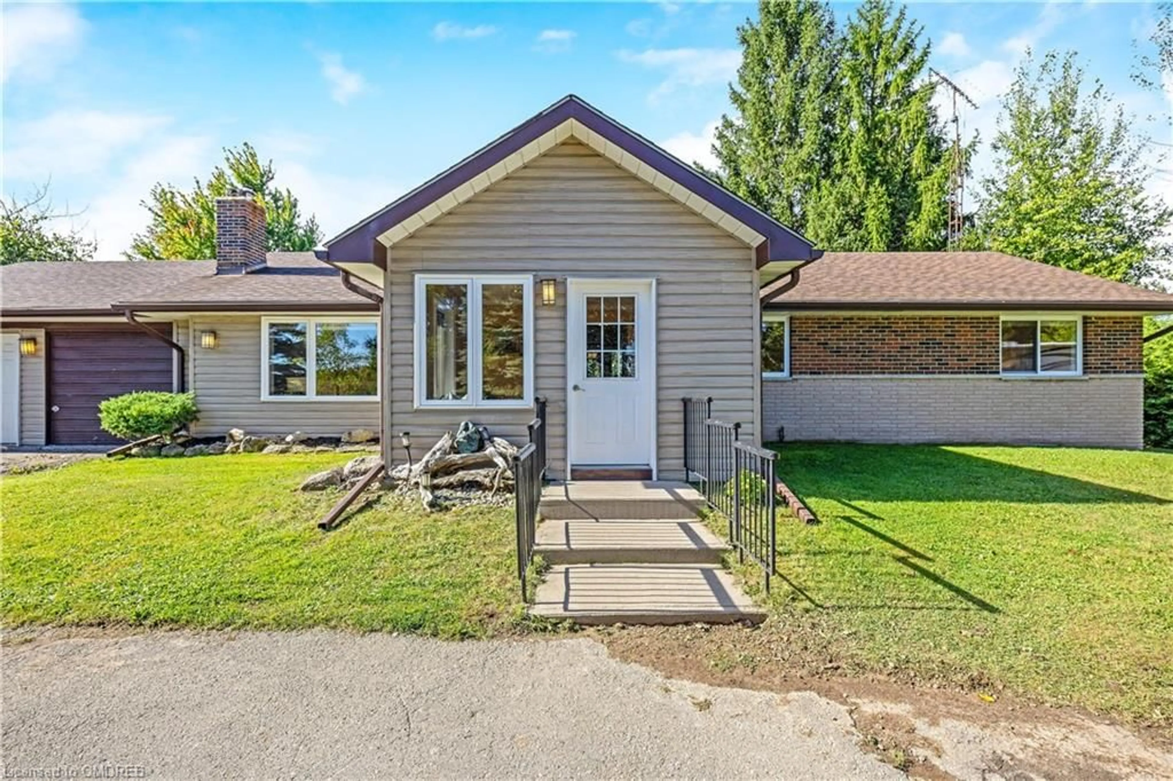 Frontside or backside of a home, cottage for 14360 Sixth Line, Halton Hills Ontario L0P 1H0