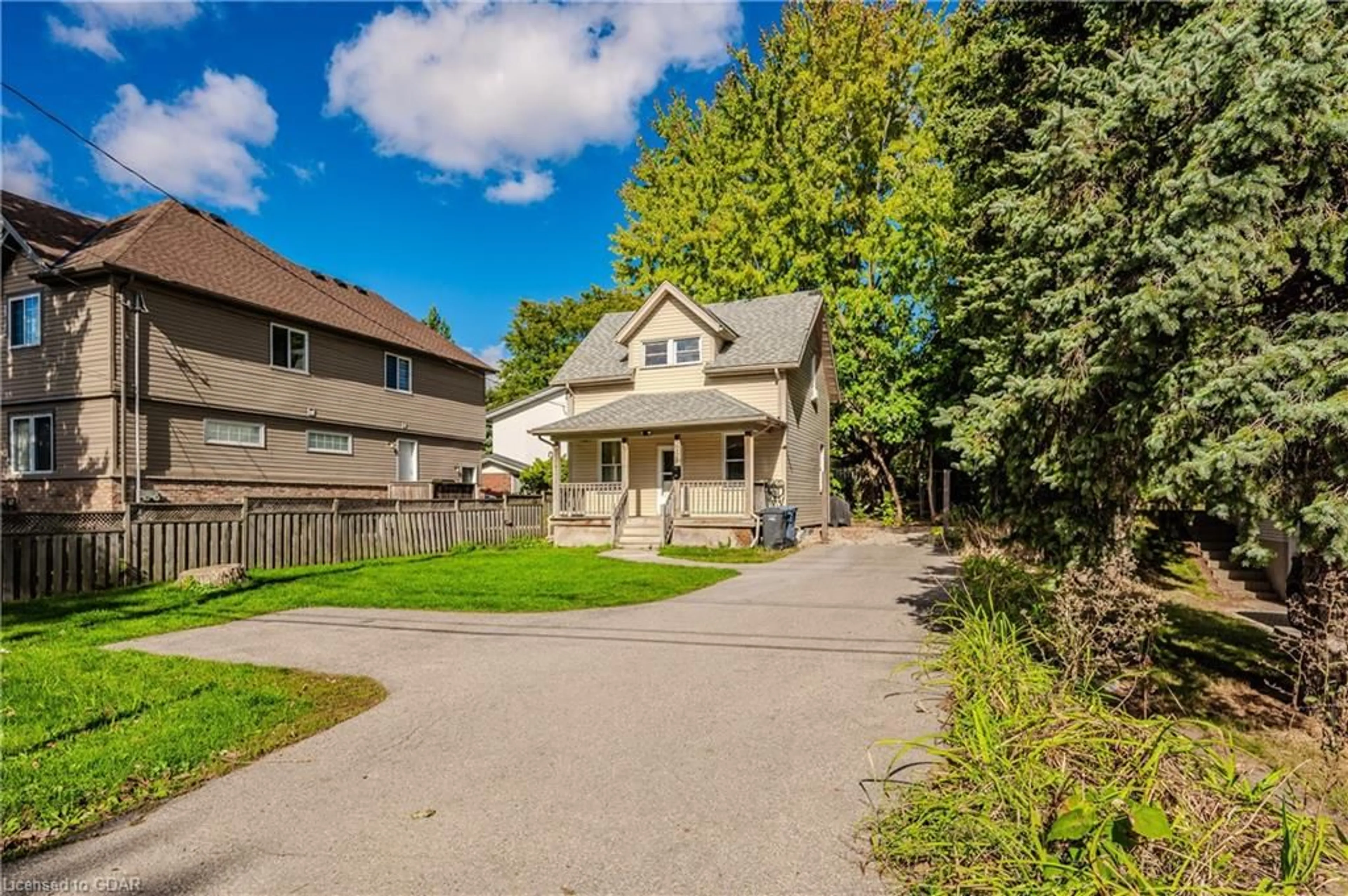 A pic from exterior of the house or condo, the fenced backyard for 324 Edinburgh Rd, Guelph Ontario N1G 2K5