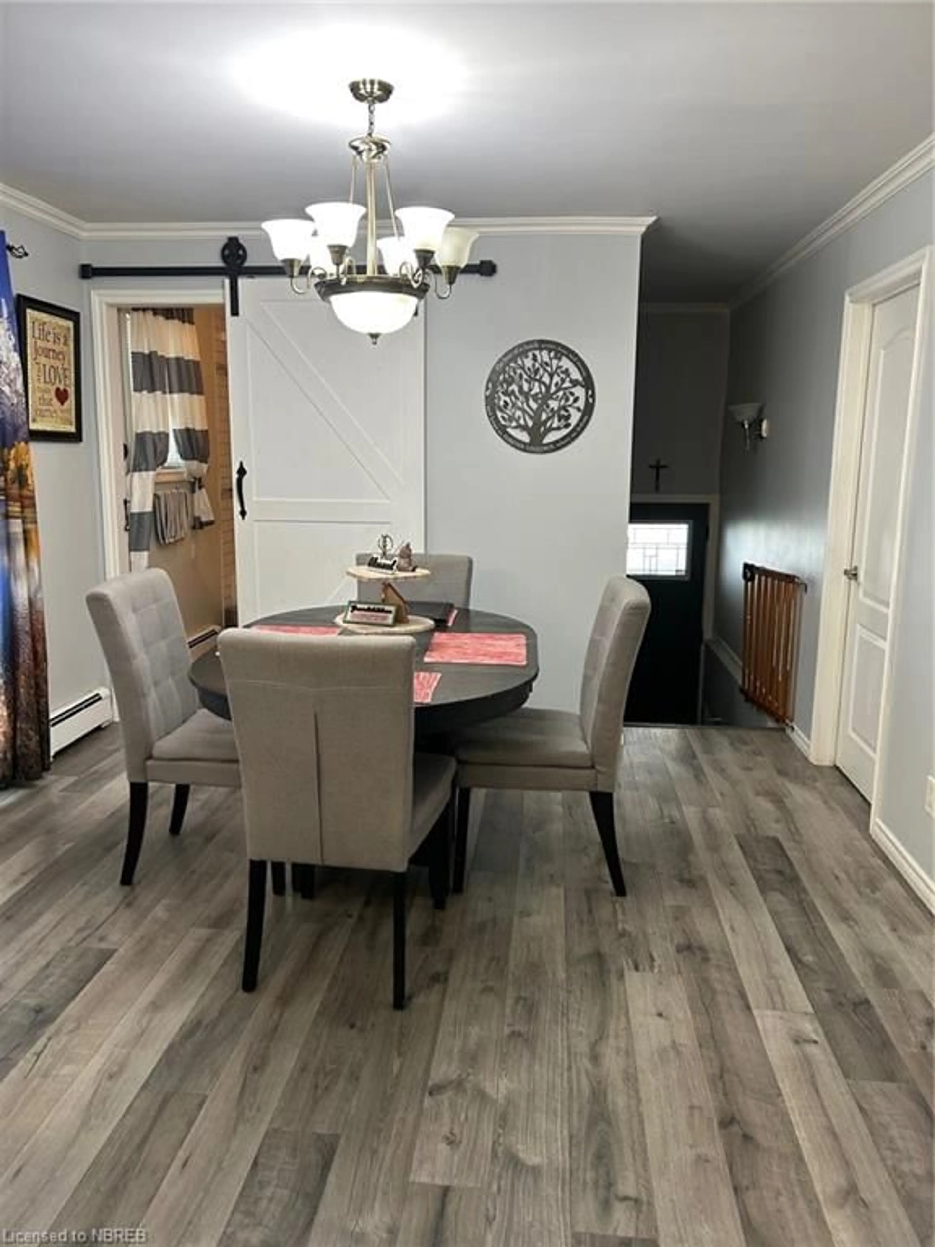 Dining room, wood floors, cottage for 19 Piette St, Verner Ontario P0H 2M0