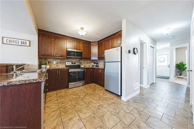 Additional property image - 39 Thames Way