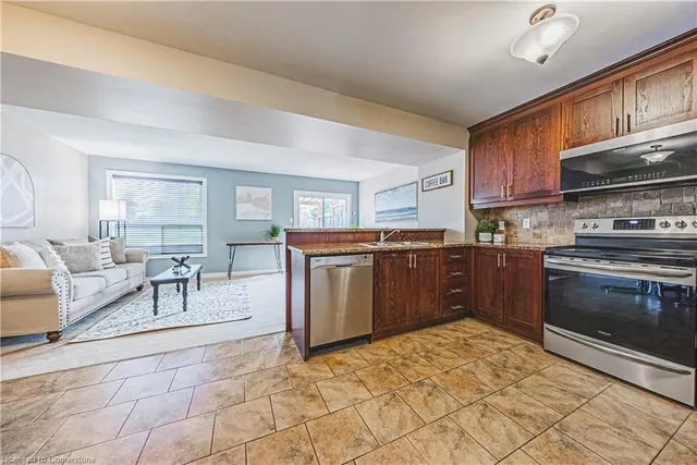 Additional property image - 39 Thames Way