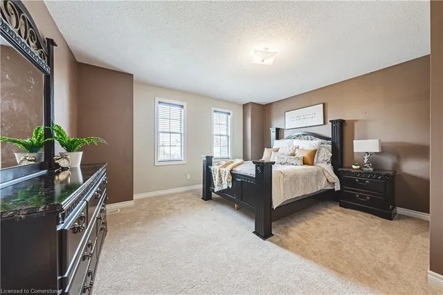 Additional property image - 39 Thames Way