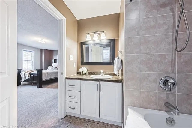 Additional property image - 39 Thames Way
