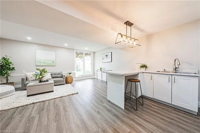 Additional property image - 39 Thames Way