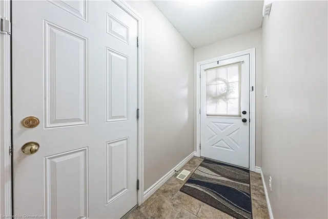 Additional property image - 39 Thames Way