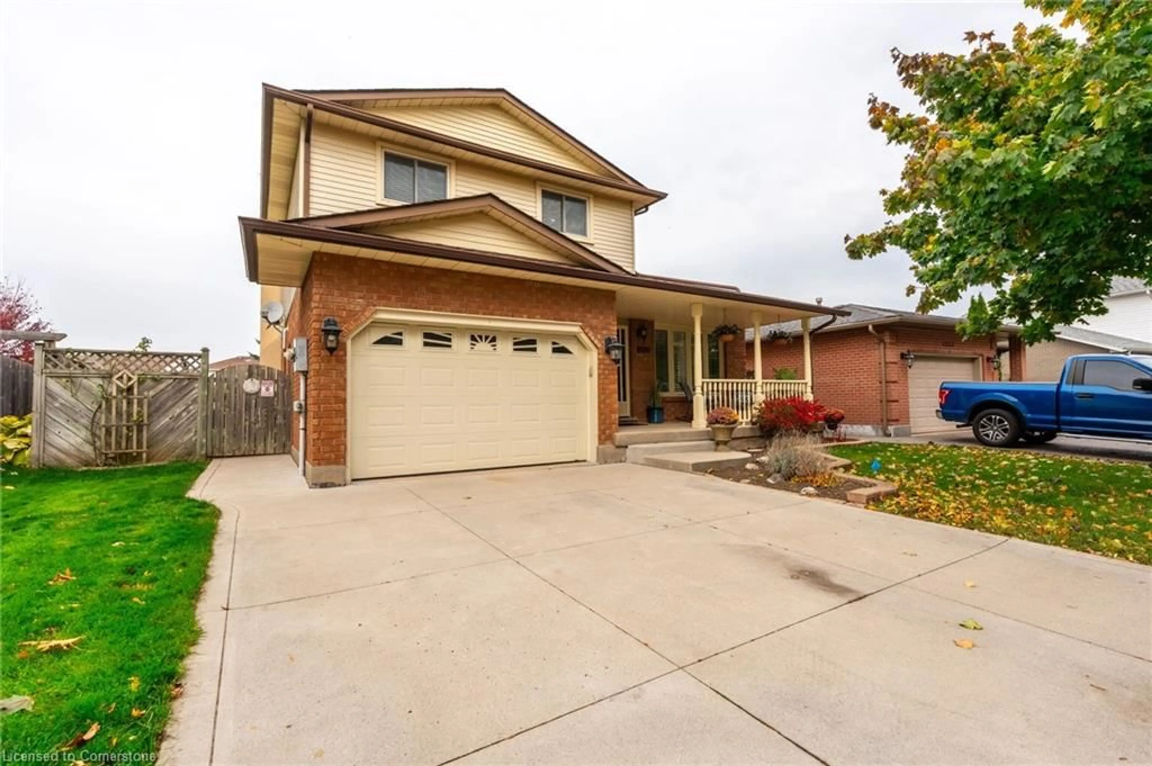 Frontside or backside of a home, the street view for 4545 Ivy Gardens Cres, Beamsville Ontario L0R 1B5