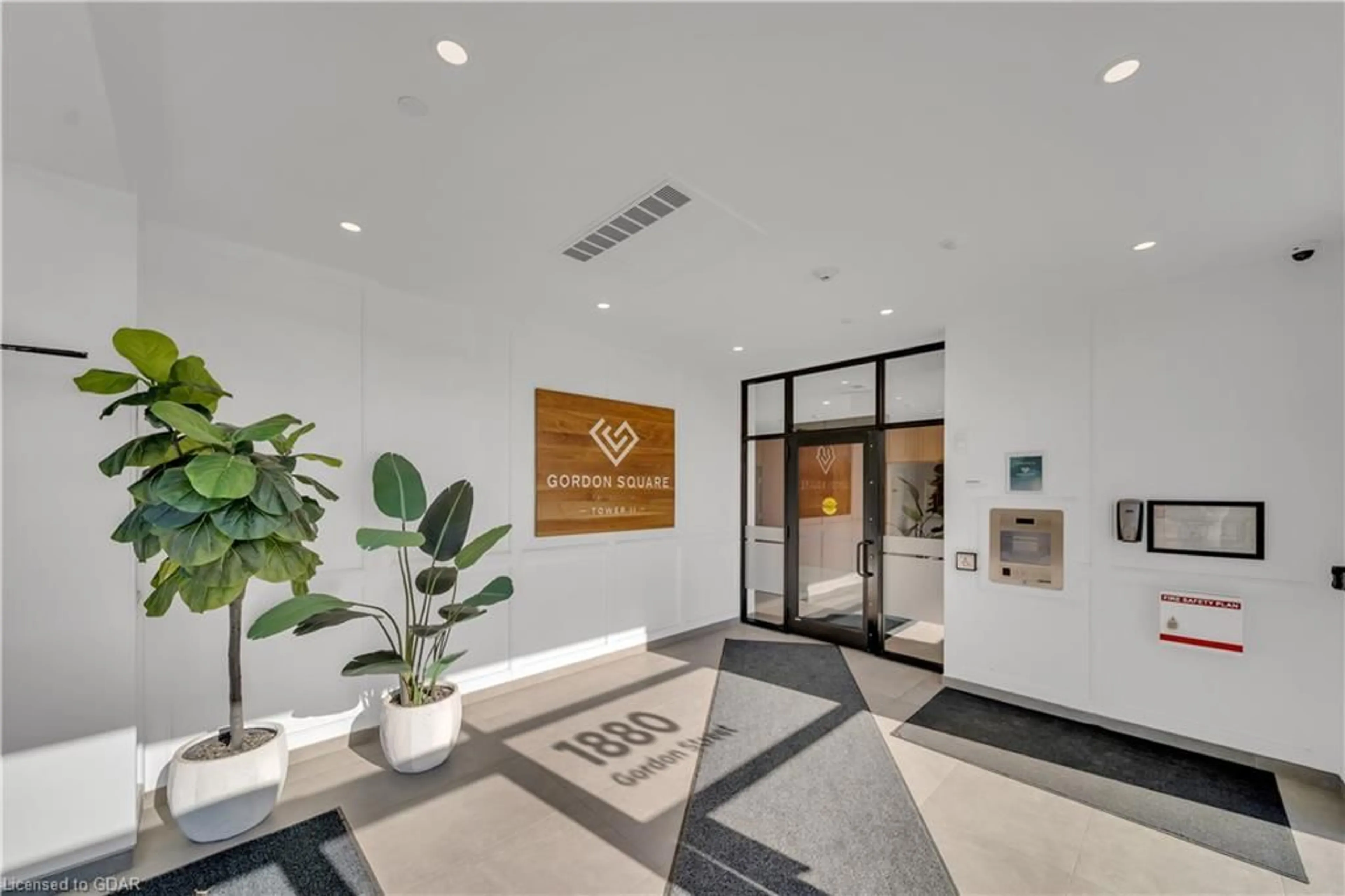 Indoor lobby, ceramic floors for 1880 Gordon St #1006, Guelph Ontario N1L 0P5