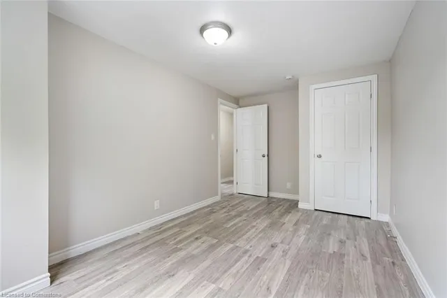 Additional property image - 100 Park Row Row