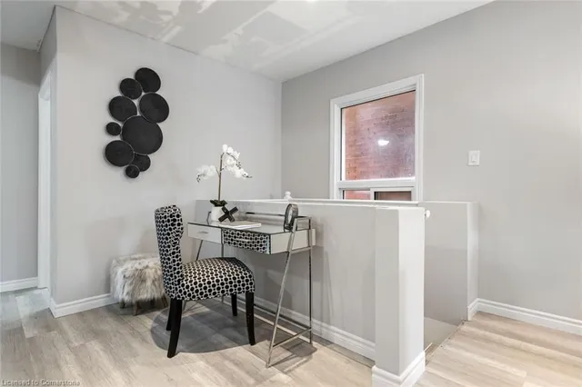 Additional property image - 100 Park Row Row