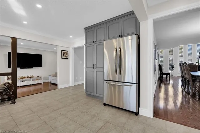 Additional property image - 10 Vega Cres