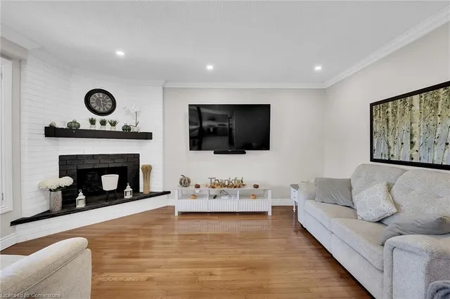Additional property image - 10 Vega Cres