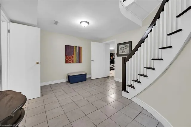 Additional property image - 10 Vega Cres
