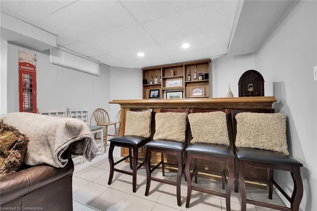 Additional property image - 10 Vega Cres