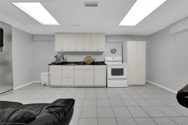 Additional property image - 10 Vega Cres