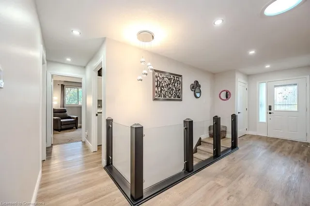 Additional property image - 57 Tinatawa Crt