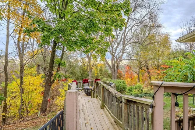 Additional property image - 57 Tinatawa Crt